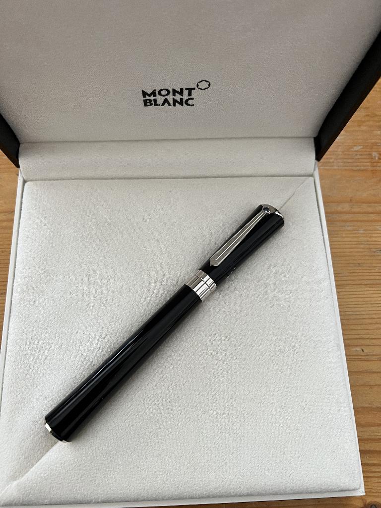 Mont Blanc Marlene Dietrich Vulpen NIEUW, Verzamelen, Pennenverzamelingen, Nieuw, Met doosje, Ophalen of Verzenden, Vulpen