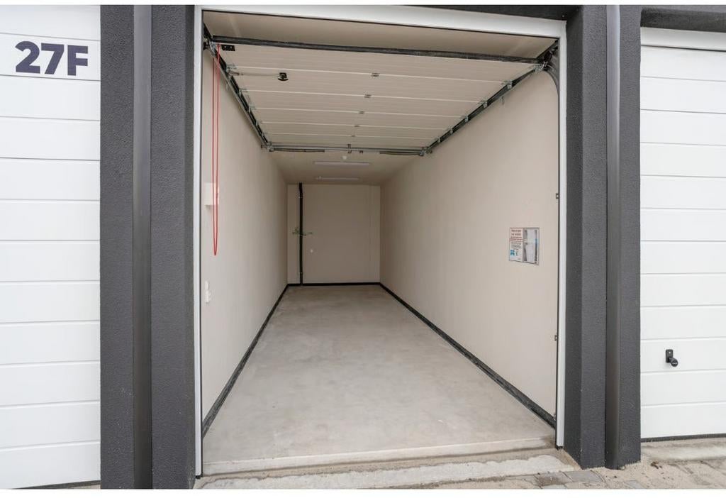 Garagebox te huur Hengelo Ketelmakerij - Beveiligd, Ophalen of Verzenden, Zo goed als nieuw