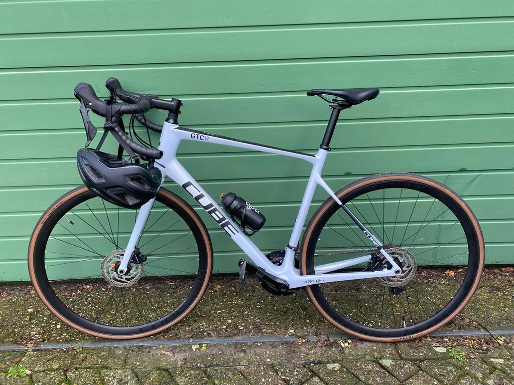 Cube attain Racefiets met Garmin edge 1040 + Kleding, Overige merken, 28 inch, Gebruikt, Carbon