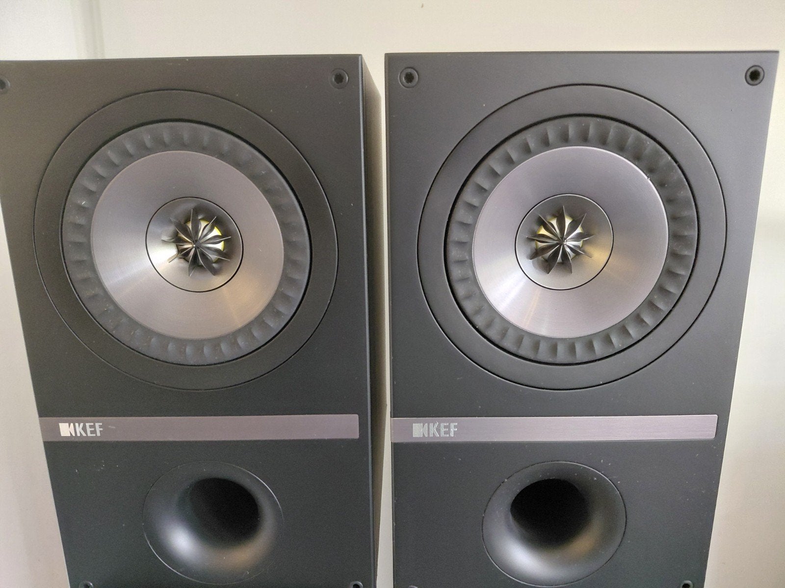 Kef  Q 100, Ophalen, Zo goed als nieuw, 60 tot 120 watt, Overige merken