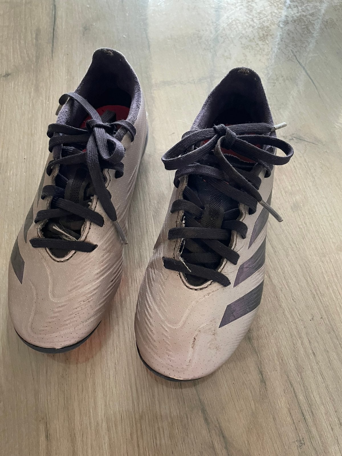Voetbalschoenen maat 33 Merk Predator , zie foto’s., Gebruikt, Maat XS of kleiner, Schoenen, Ophalen of Verzenden