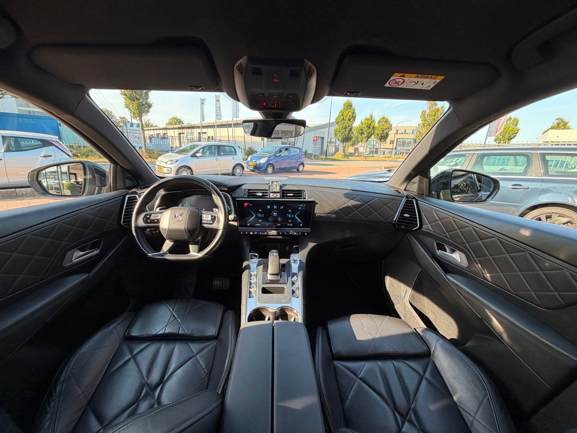 DS 7 Crossback E-Tense 4x4 Executiv AUT|NAV|CAM|LEDER|SOH95%, Auto's, DS, Automaat, 12 maanden, Gebruikt, 4 cilinders