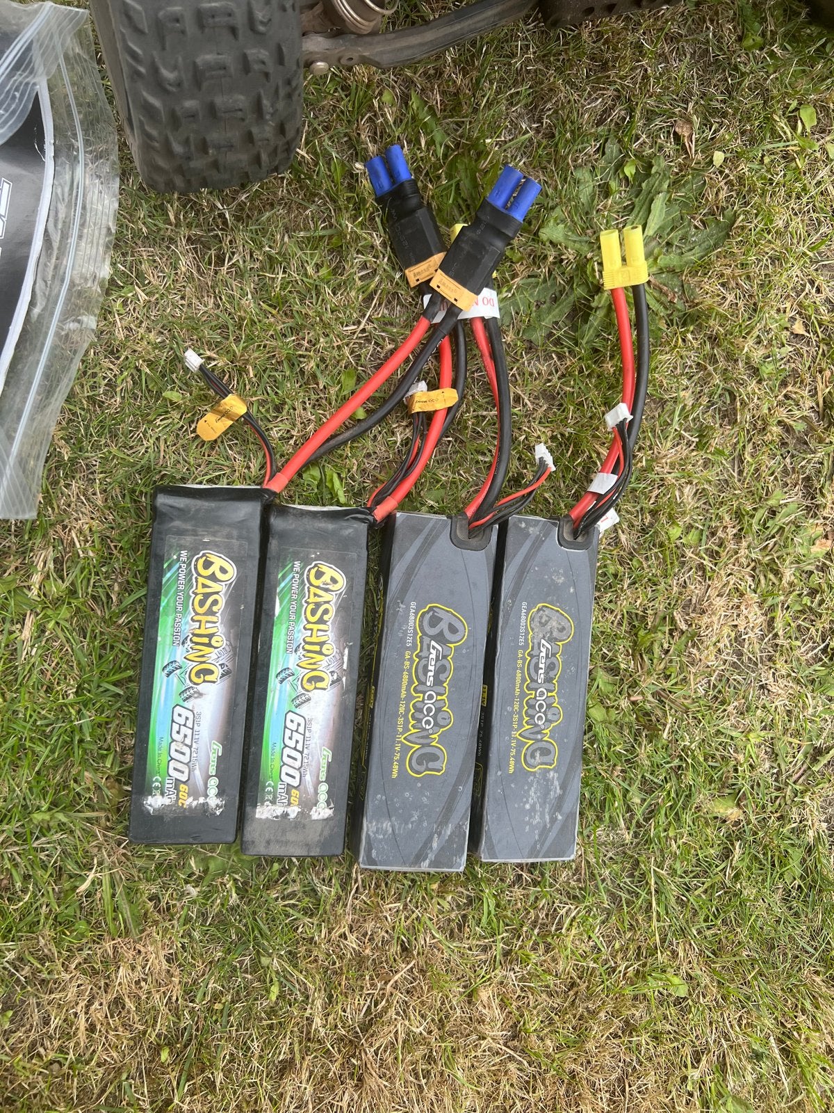 3S LiPo Accu's - Bashing 6500mAh & 6800mAh, Gebruikt, Onderdeel, Overige schalen, Ophalen