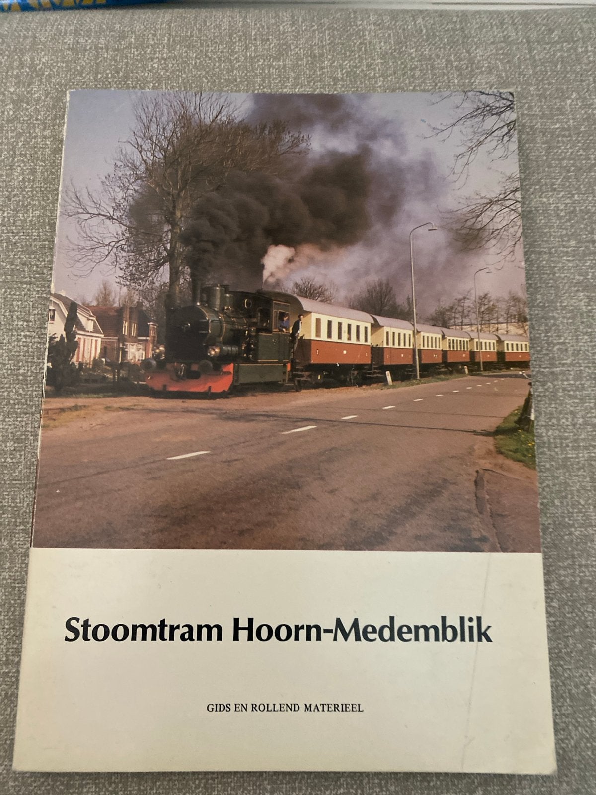 Stoomtram Hoorn-Medemblik Gids en Rollend Materieel, Boeken, Ophalen of Verzenden, Zo goed als nieuw
