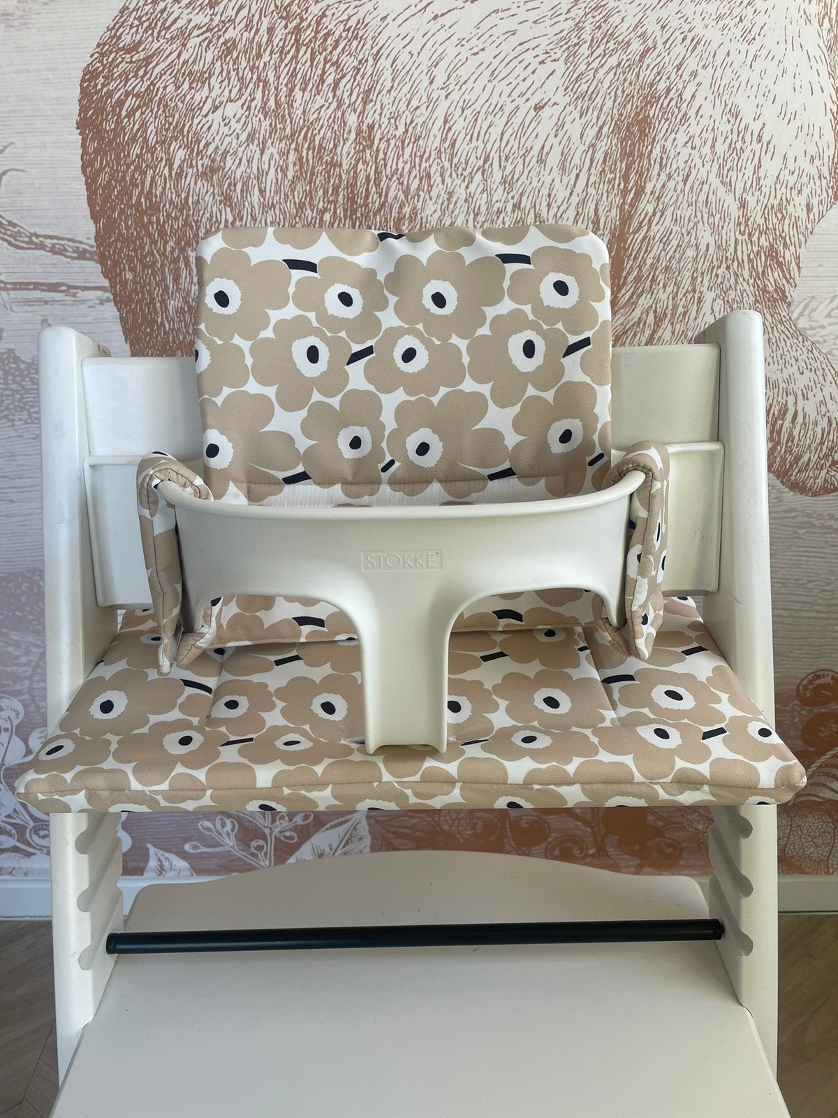 Nieuw! Beige Bloemen Stokke Tripp Trapp stoel kussenset, Ophalen of Verzenden, Nieuw, Meegroeistoel, Gordel(s)