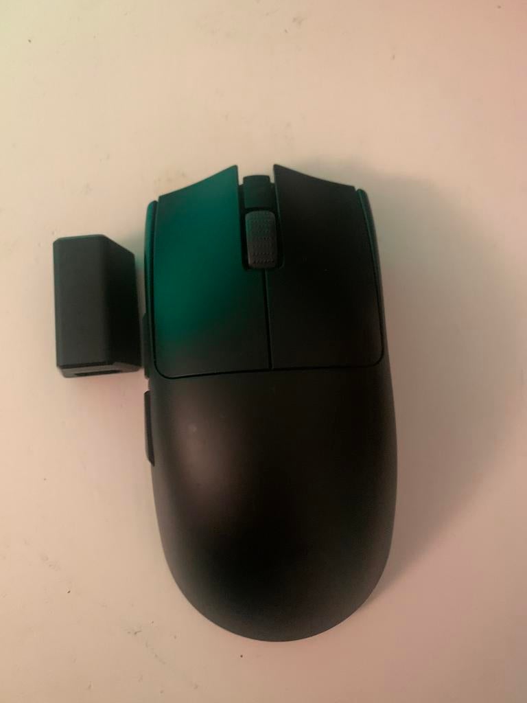 Razer viper v3 pro, Computers en Software, Muizen, Ophalen, Zo goed als nieuw