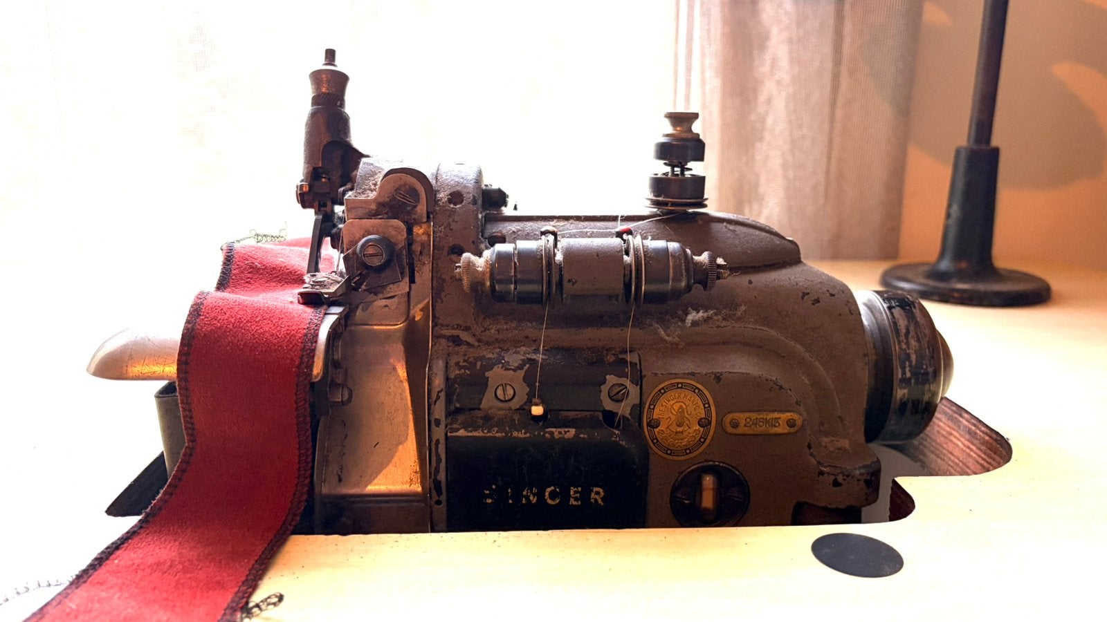 Industriële lockmachine, Ophalen, Gebruikt, Lockmachine, Singer