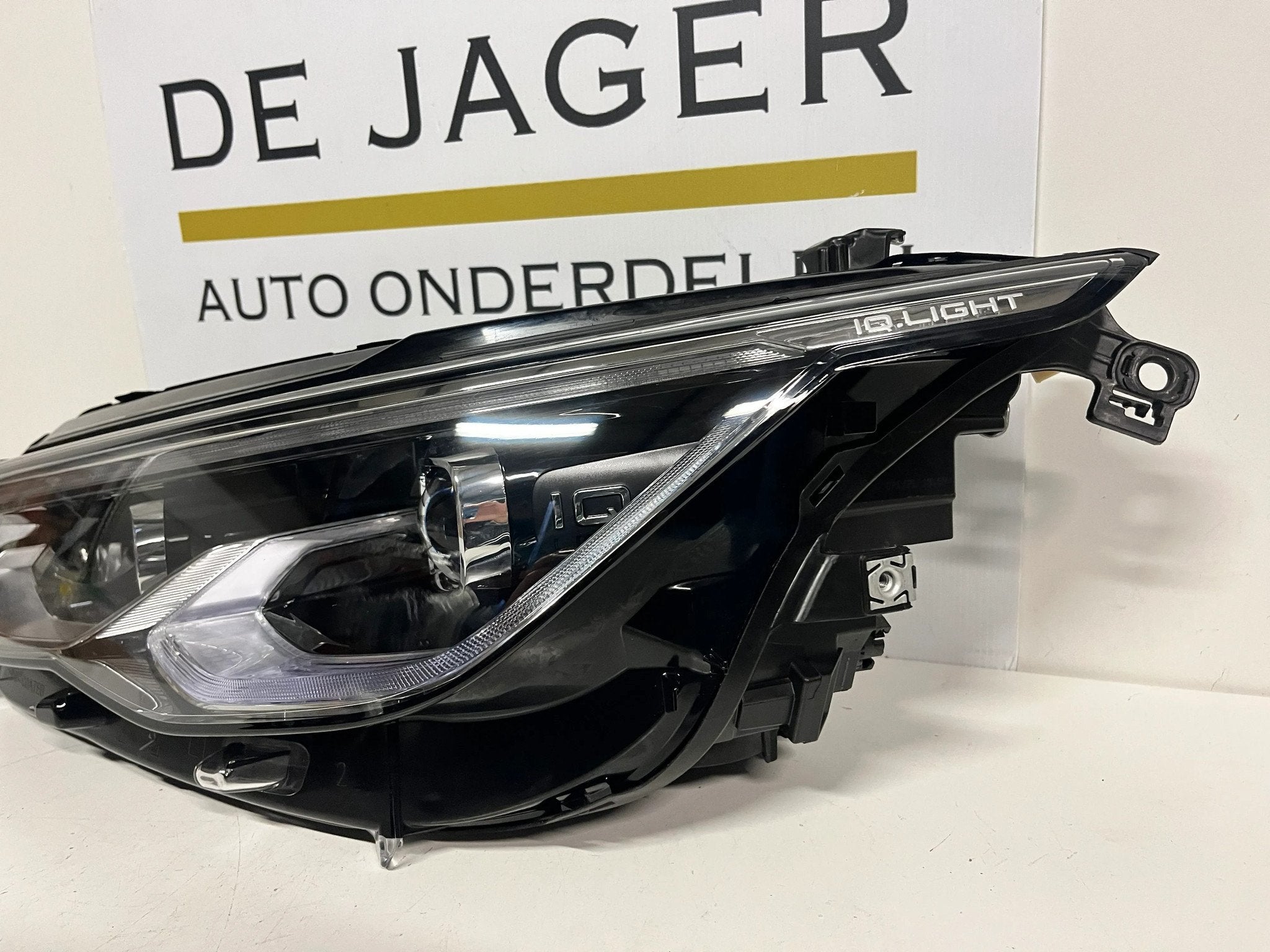 VW GOLF 8 VIII KOPLAMP FULL LED IQ LIGHT LINKS 5H2941059, Gebruikt, Volkswagen, Volkswagen AG, Berliner Ring 2
38440  Wolfsburg, DE