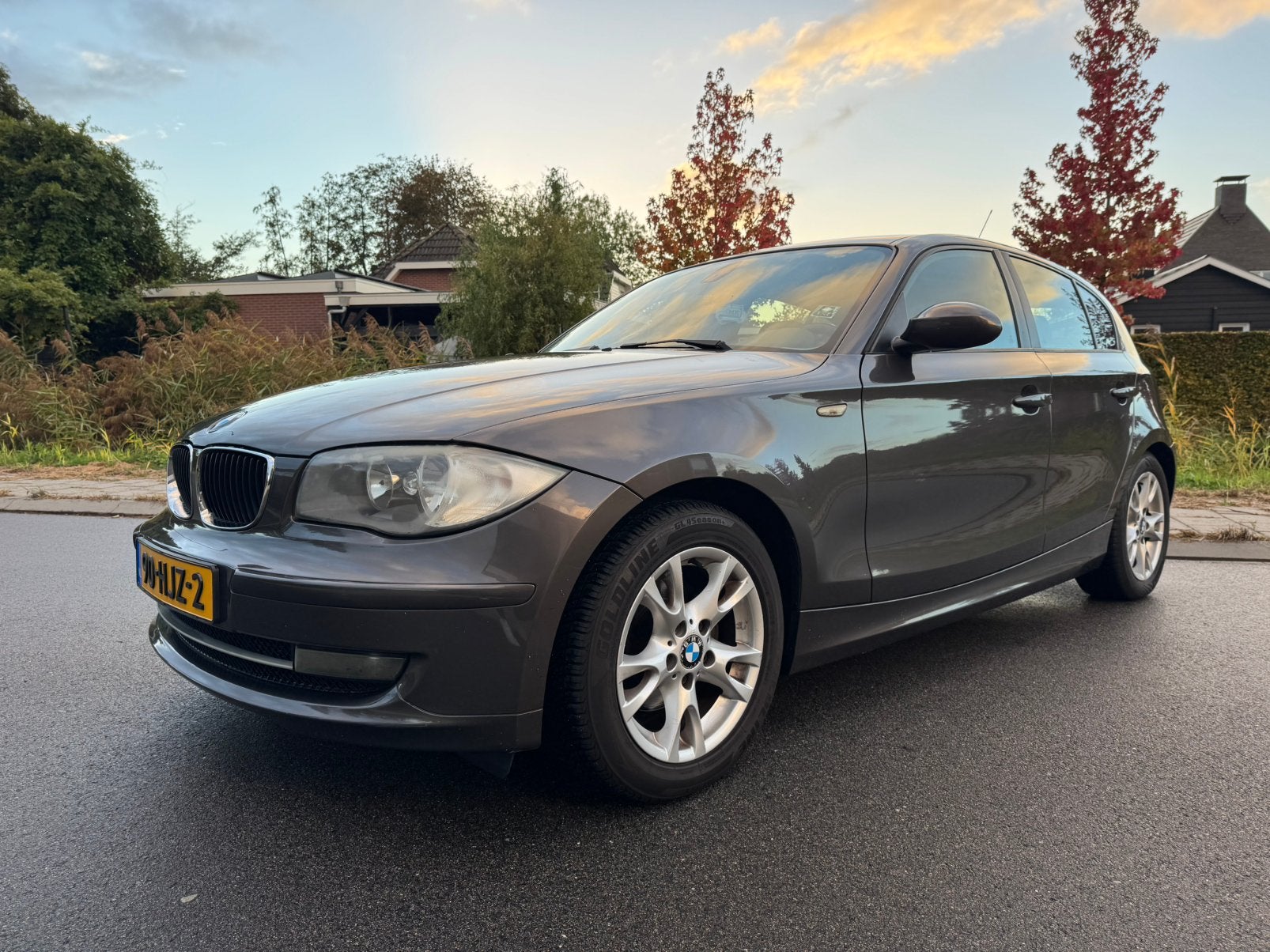 BMW 1-Serie 2.0 118i Business Line AUTOMAAT 2009 5 deurs, Achterwielaandrijving, 1995 cc, Zwart, Origineel Nederlands