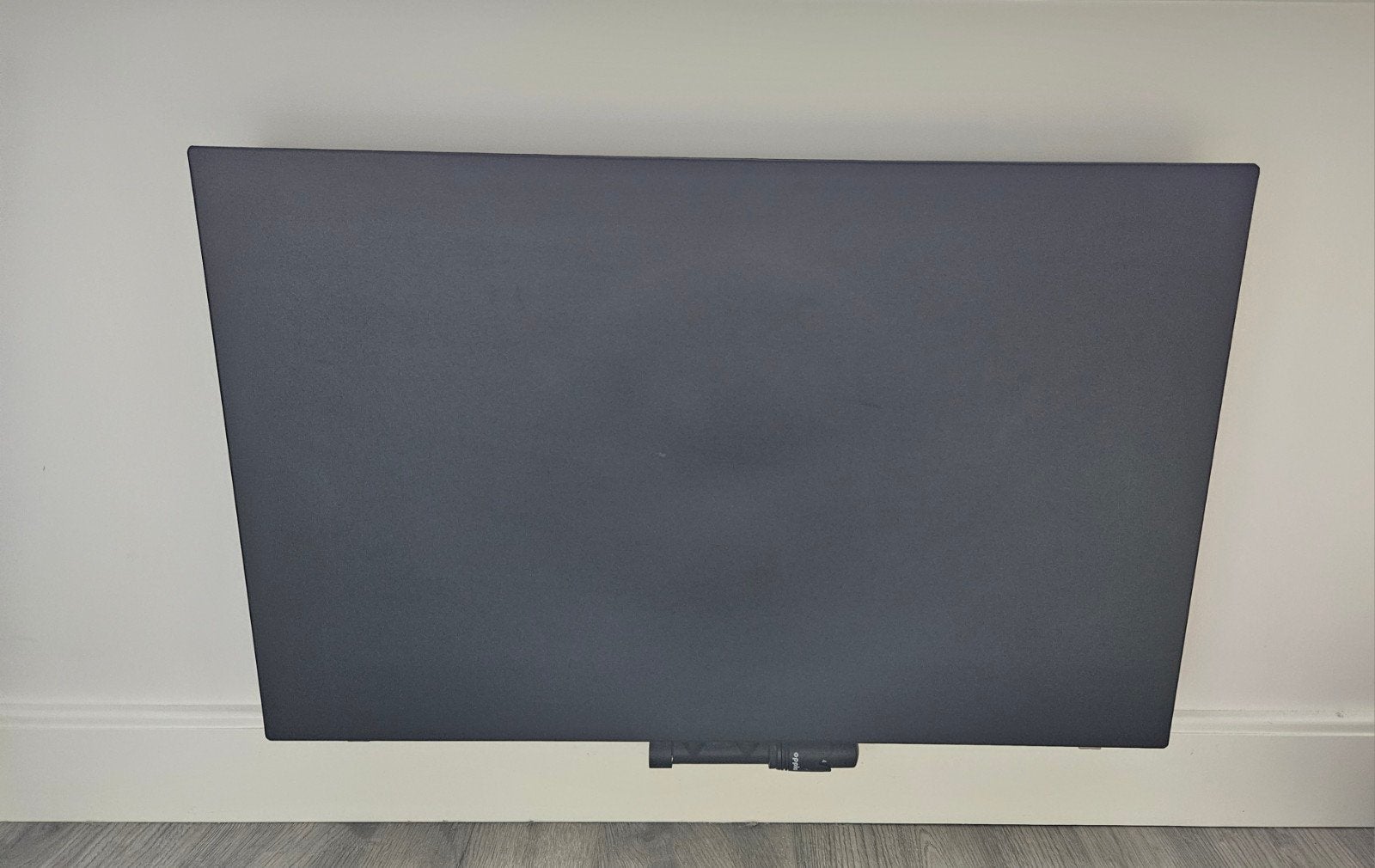 Zwarte radiator, Ophalen, 30 tot 80 cm, Radiator, Zo goed als nieuw