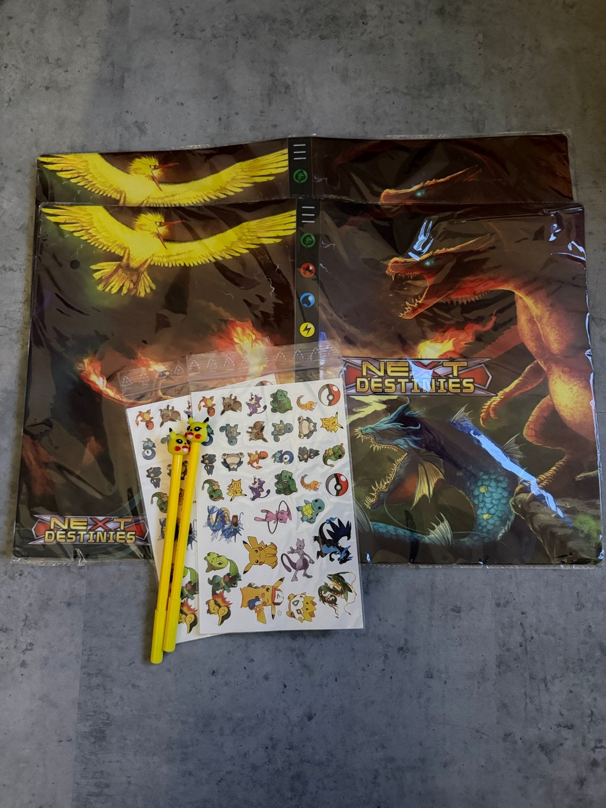 Pokémon Mappen (2x) voor 432 Krtn, Tattoos & Pennen, Ophalen of Verzenden, Nieuw, Overige typen