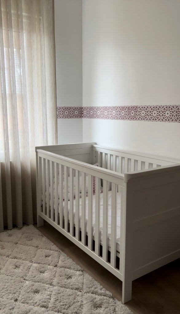 Kidsmill Savigno Babybed 70 x 140 cm wit, 70 tot 85 cm, 140 tot 160 cm, Zo goed als nieuw, Ophalen