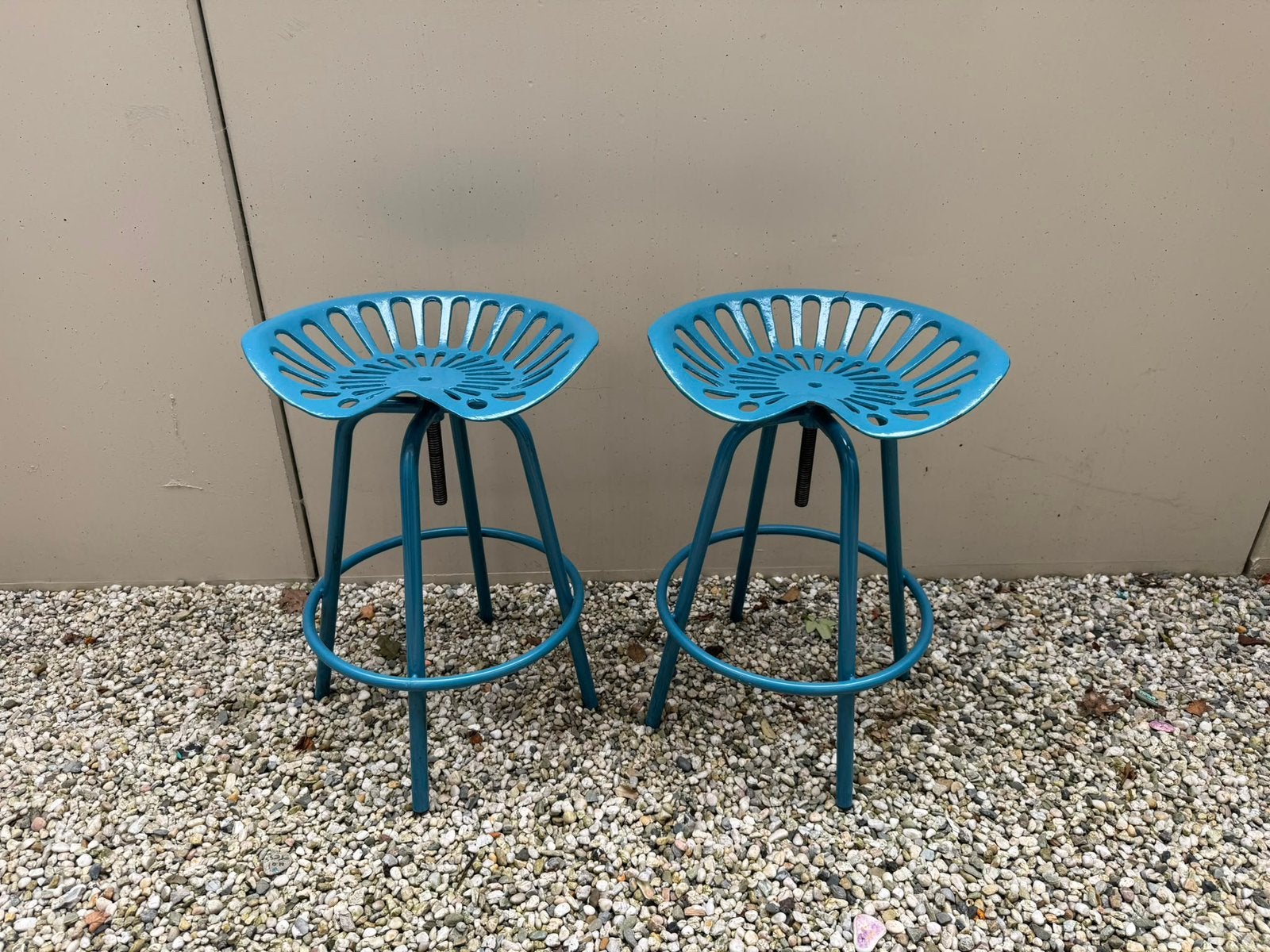 Barkruk / tractor stoel blauw, 1 kruk, Ophalen, Zo goed als nieuw, 60 tot 90 cm