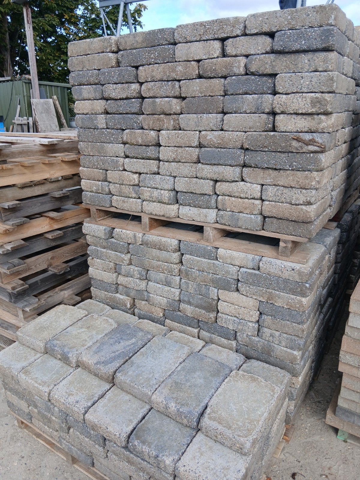 abbeystones grijs/zwart 7cm dik ideaal voor opritten, Tuin en Terras, Ophalen, Beton, Terrastegels