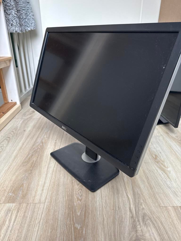 Dell UltraSharp U2713HM 27″ IPS-monitor, Computers en Software, Monitoren, IPS, Kantelbaar, Full HD, Zo goed als nieuw