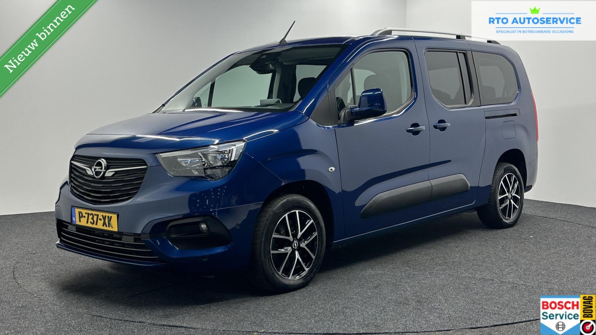Opel Combo Life 1.2 Turbo L2H1 Edition CAMERA TREKHAAK HUD C, Stof, Gebruikt, Met garantie (alle), Blauw