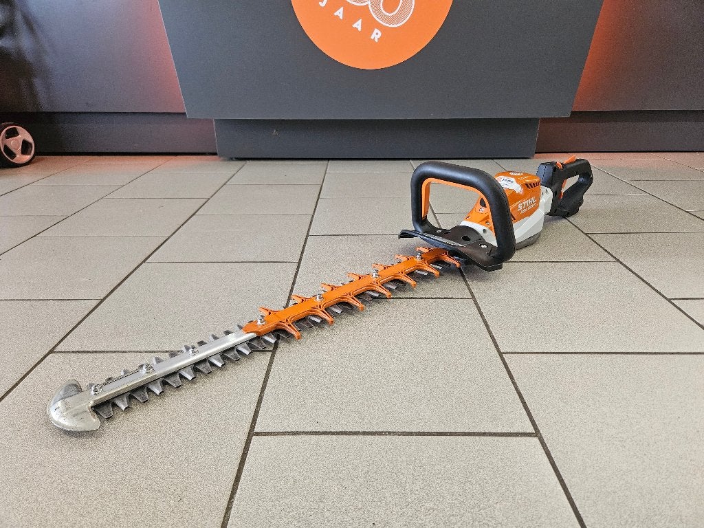 Stihl HSA 130 R 600 accu-heggenschaar i.z.g.st., Ophalen, Zo goed als nieuw, Accu, Stihl