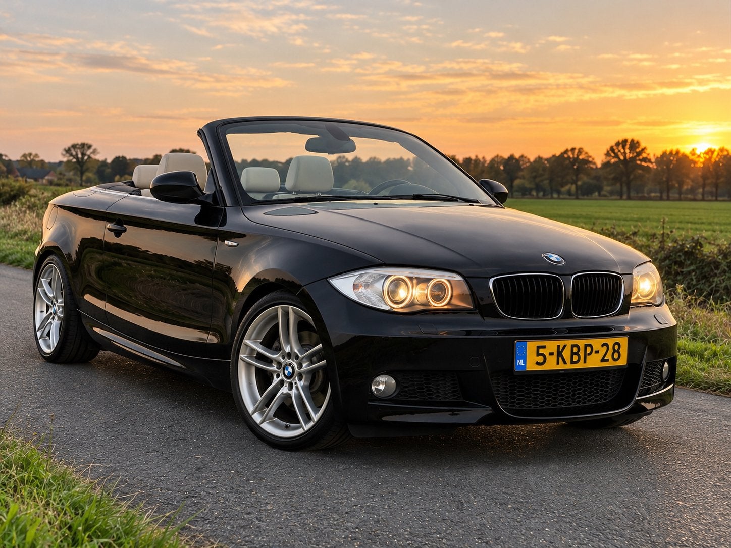 BMW 1-Serie Cabrio M-sportpakket 2013 Zwart, 1-Serie, 1995 cc, Cabriolet, 4 stoelen