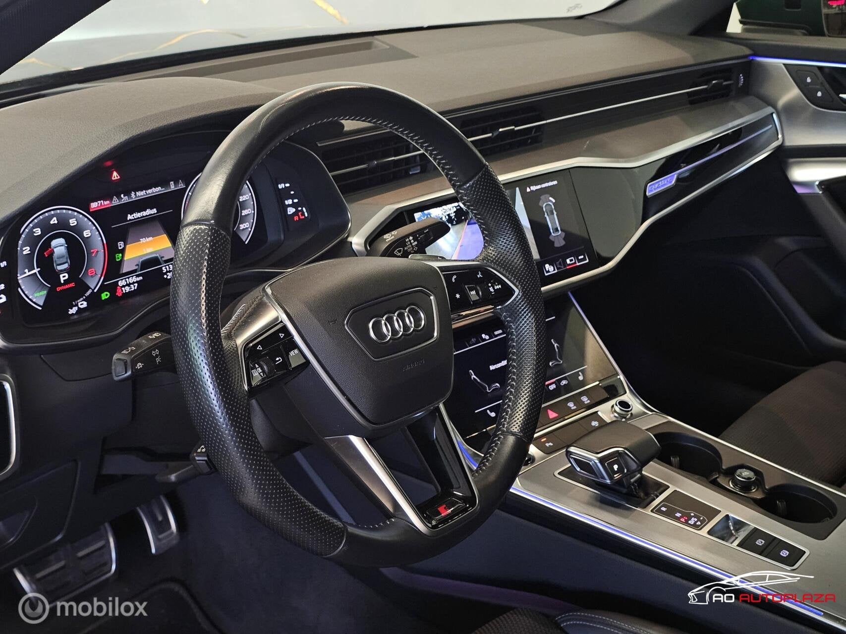 Audi A6 Limousine 50 TFSI e quattro S edition Panorama/HUD/N, Auto's, Automaat, Zwart, 4 cilinders, 1984 cc
