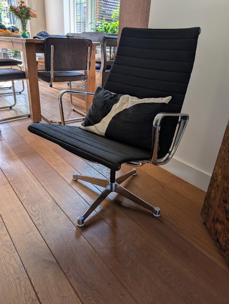 Eames Miller, Huis en Inrichting, Stoelen, Ophalen, Gebruikt, Zwart, Eén