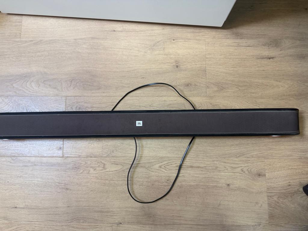 JBL SB400 soundbar defect - gaat niet meer aan, Ophalen of Verzenden, Niet werkend