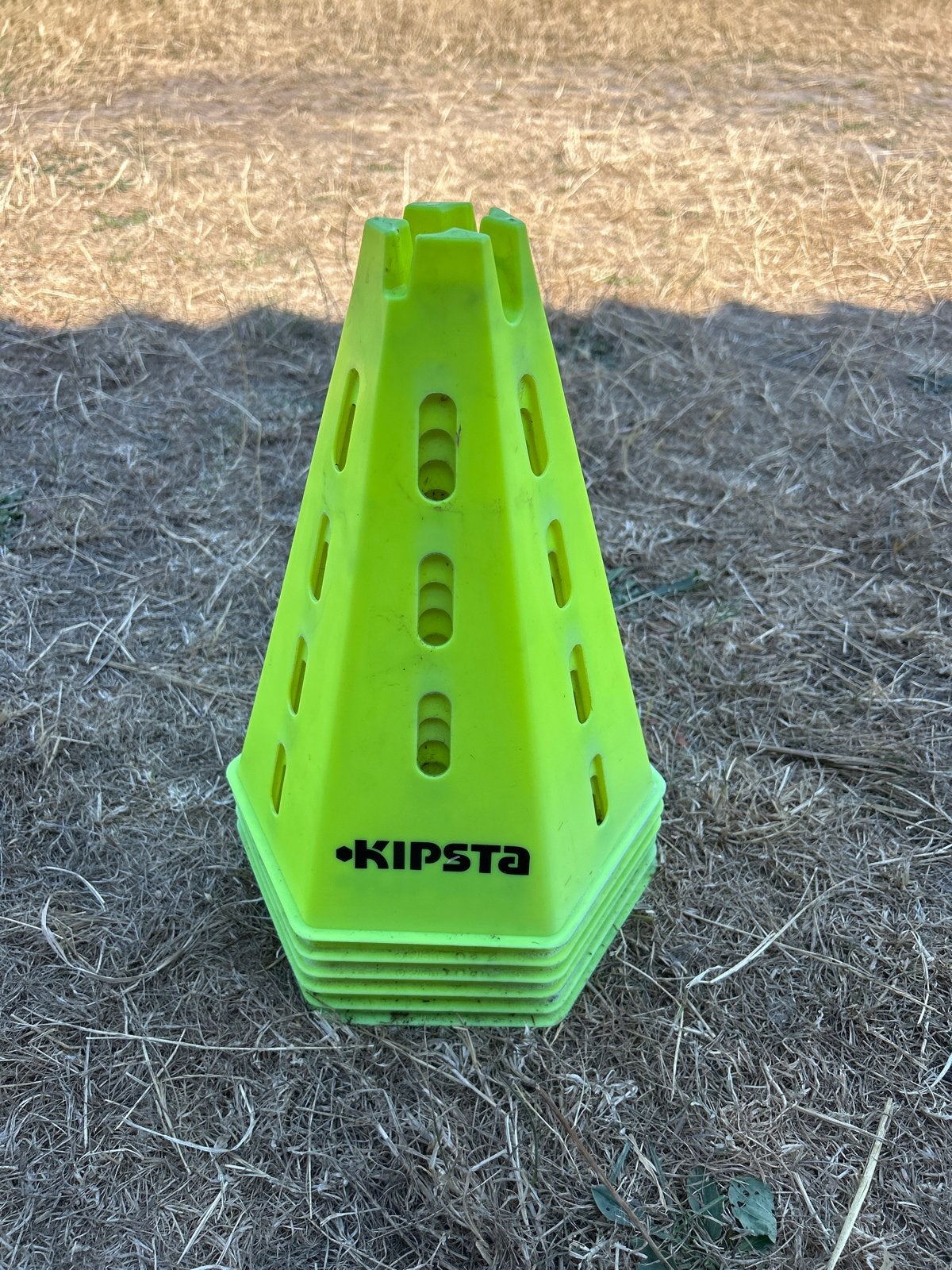 6 Kipsta pionnen - 30 cm hoog, Ophalen, Gebruikt
