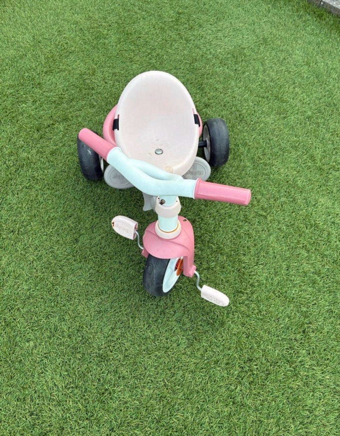 Smoby loopfiets/driewieler zonder duwstang, Kinderen en Baby's, Speelgoed | Buiten | Voertuigen en Loopfietsen, Ophalen, Gebruikt