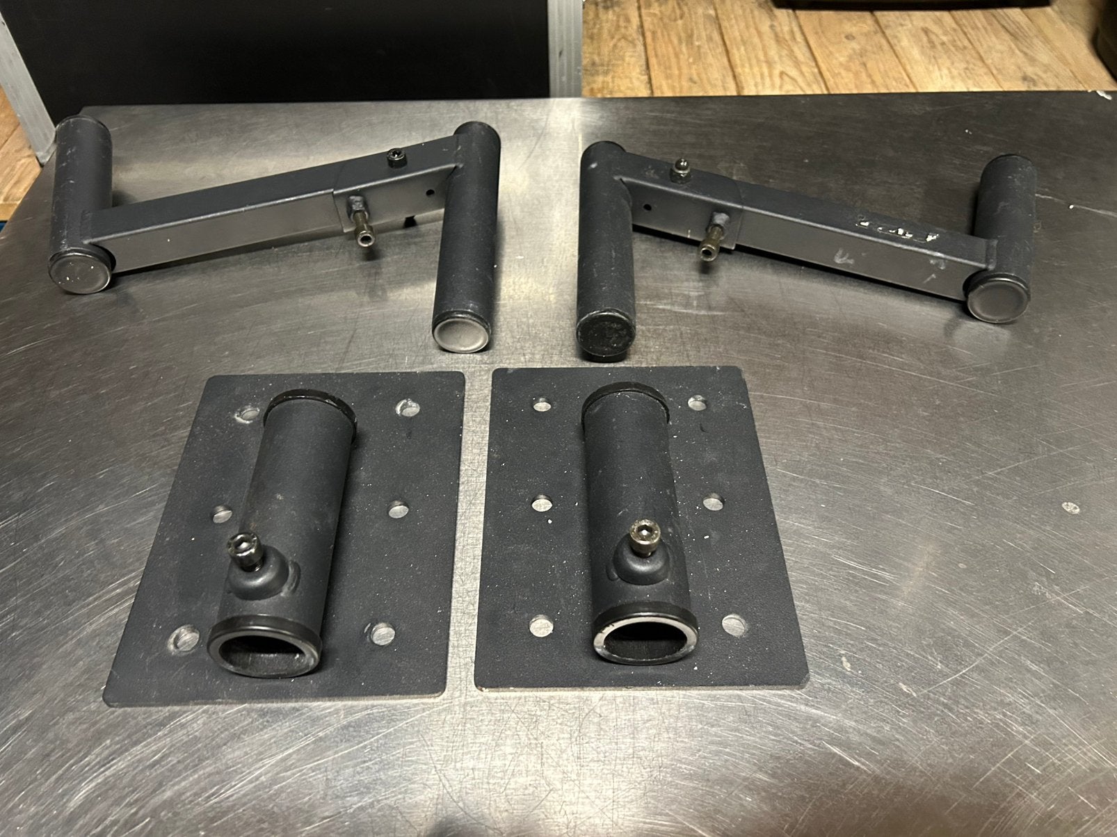 JB Systems muurbeugels 2 stuks, Ophalen, Audio