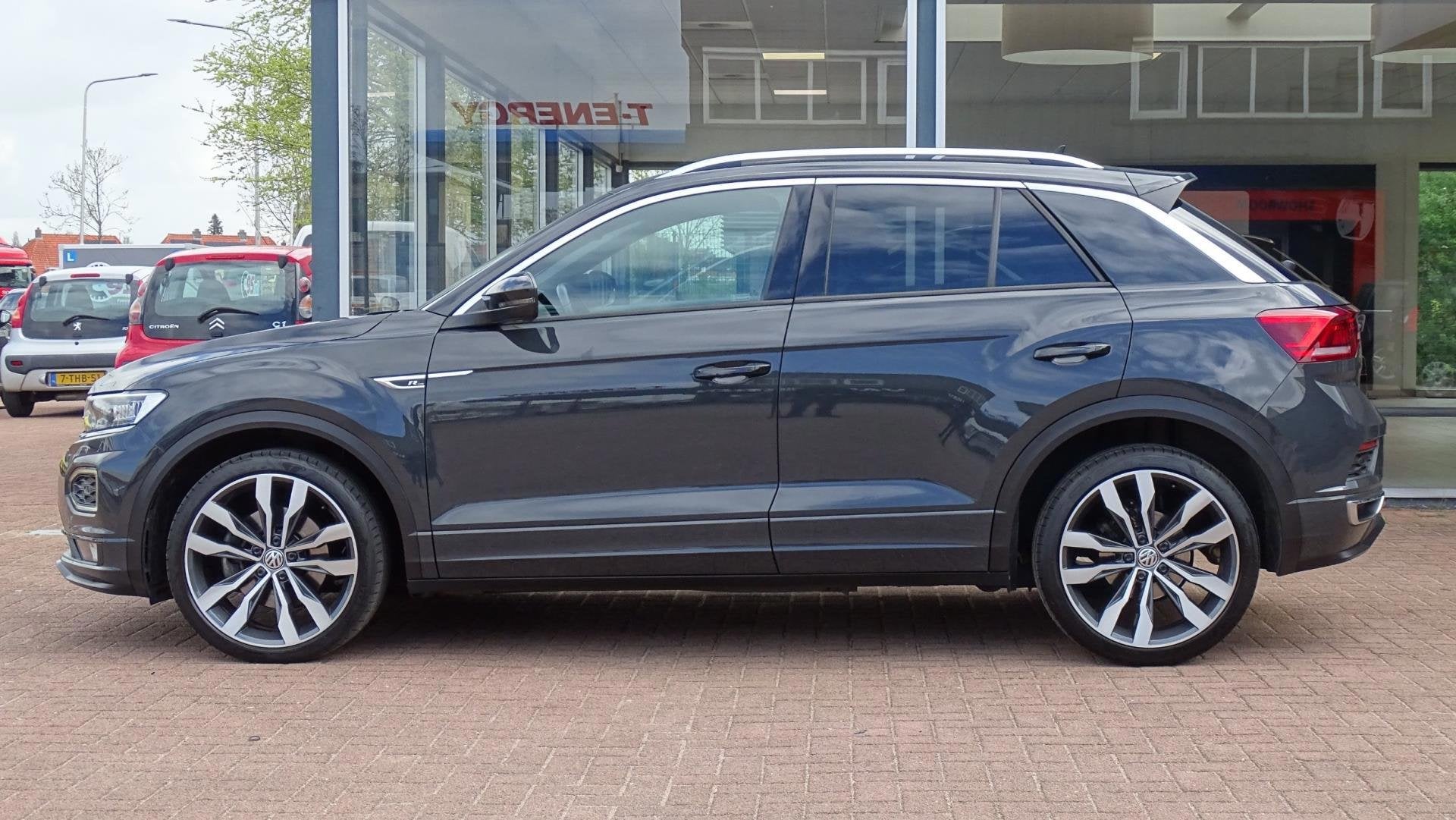 Volkswagen T-Roc 1.5 TSI R-Line | Automaat | Airco | Vol opt, Auto's, Volkswagen, Automatische klimaatregeling, Euro 6, 4 cilinders
