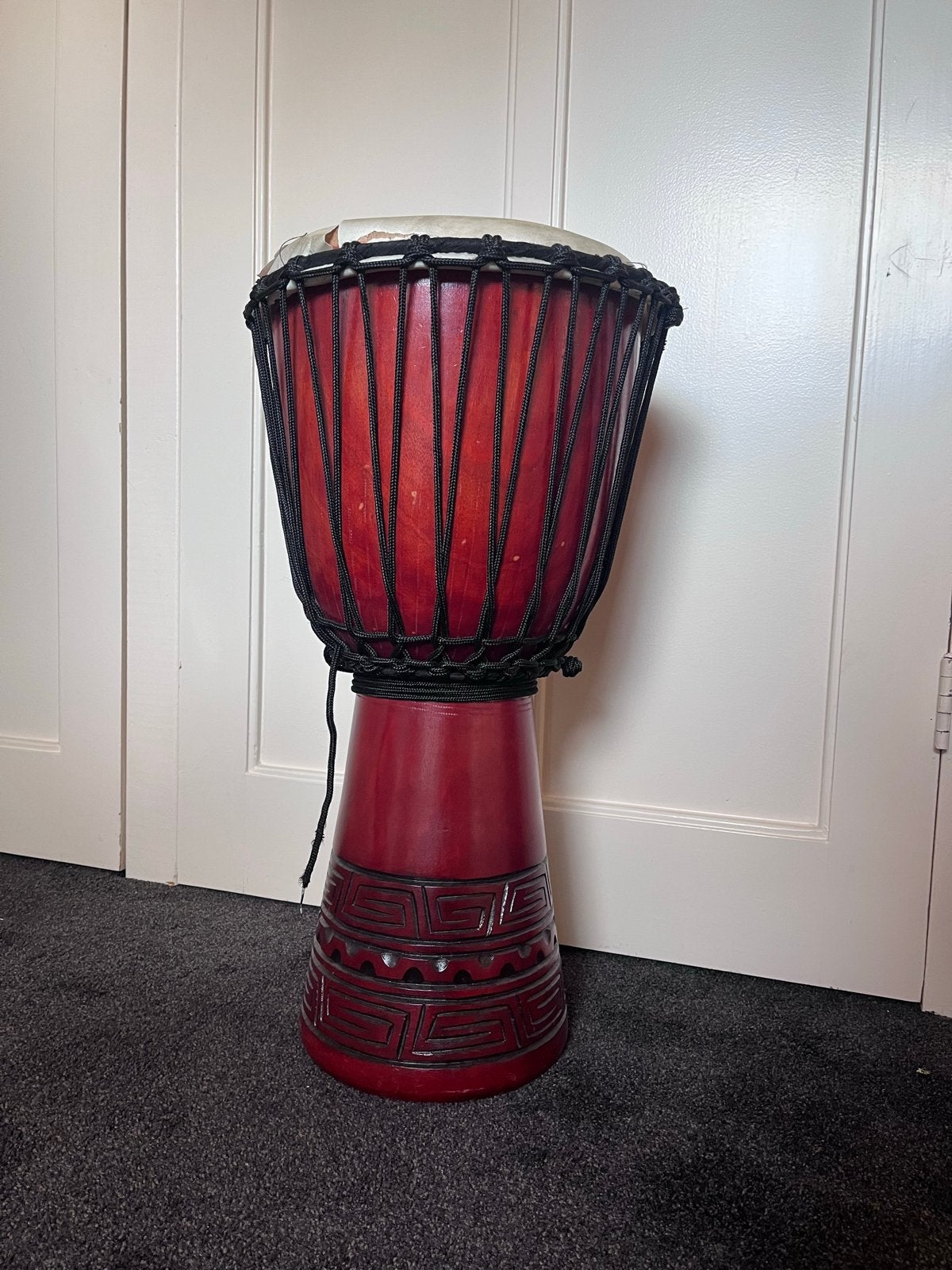 Djembé van Toca - kastanjebruine Djembe met beschadigd vel, Ophalen, Gebruikt, Overige merken
