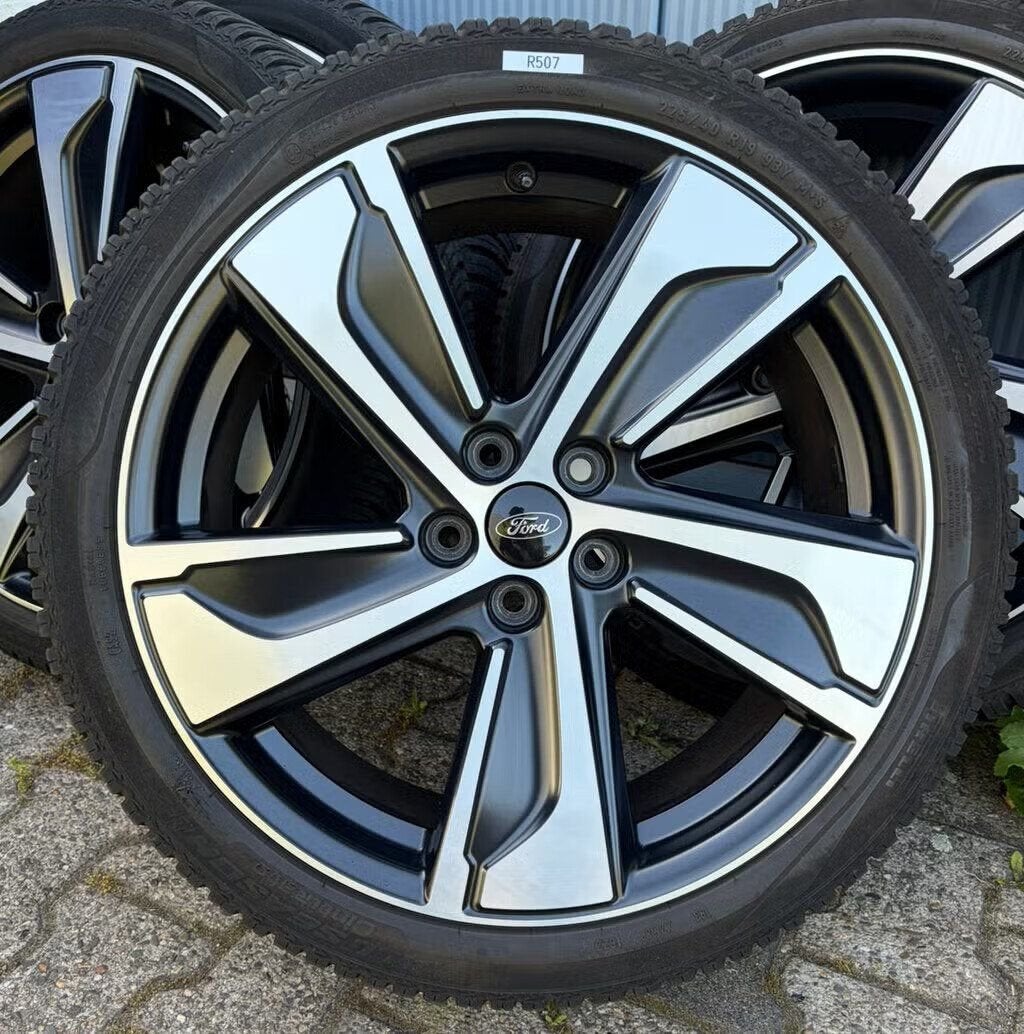 19” Originele Ford Puma Velgen + Allseasonbanden, 19 inch, Gebruikt, -, -