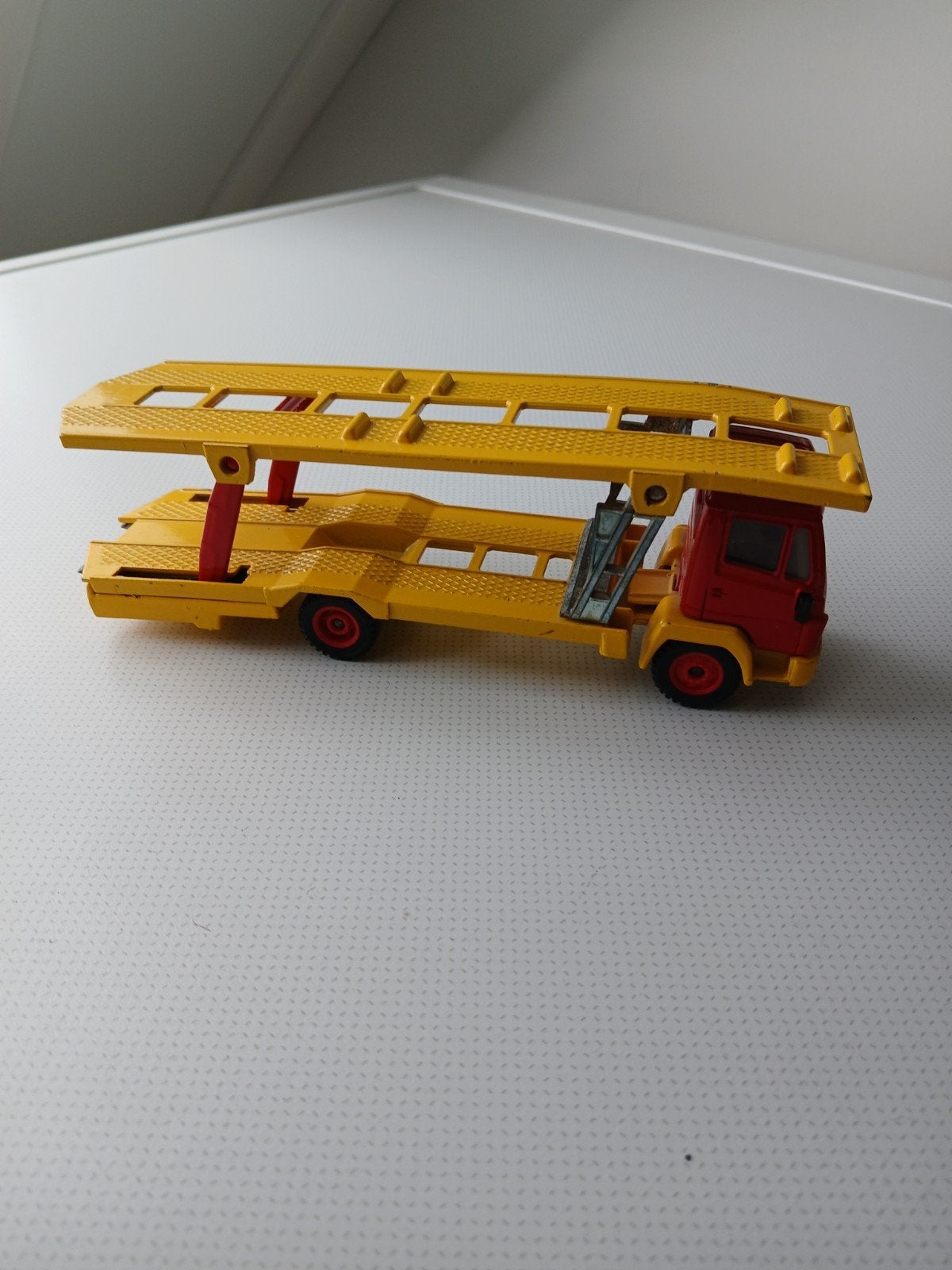 Autotransport, Ophalen of Verzenden, Gebruikt