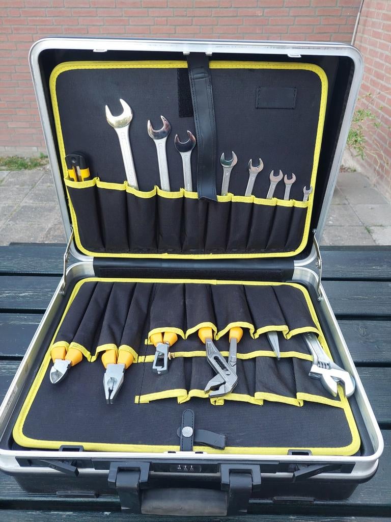 Ironside gereedschapkoffer gevuld met ironside gereedschap, Ophalen, Gevuld, Nieuw