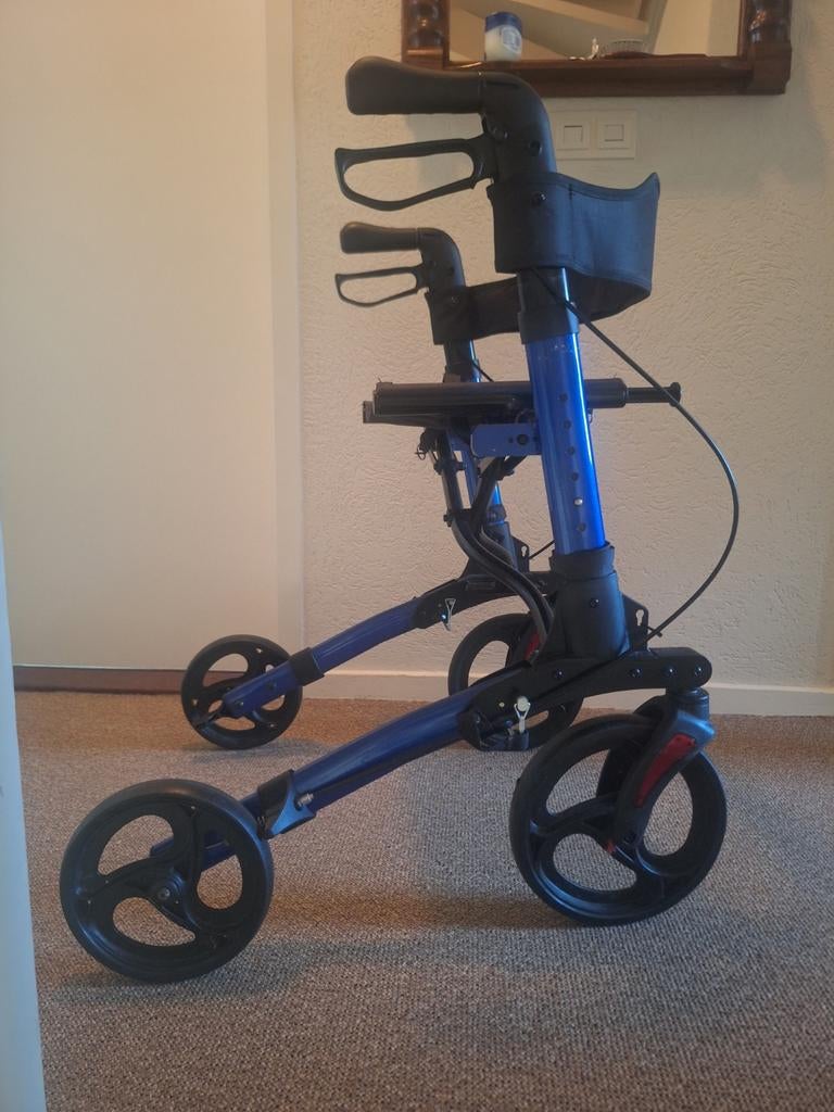 Te koop rollator, Diversen, Ophalen, Lichtgewicht