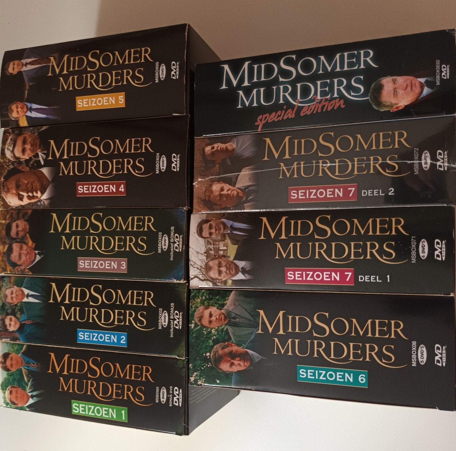 dvd box Midsomer Murders seizoen 1-7 + special editions, Vanaf 12 jaar, Verzenden, Zo goed als nieuw