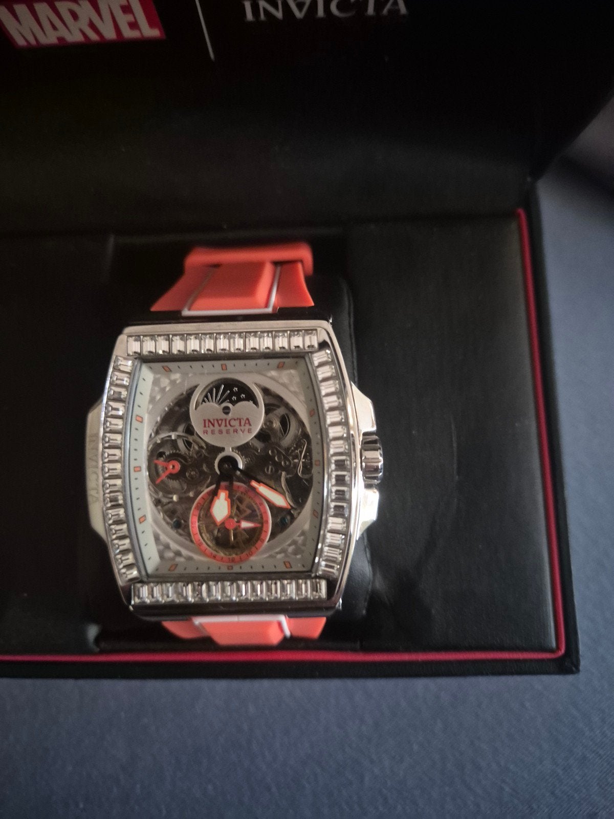Te koop nieuwstaat zijnde invicta diablo, Ophalen of Verzenden, Zo goed als nieuw, Staal, Overige merken
