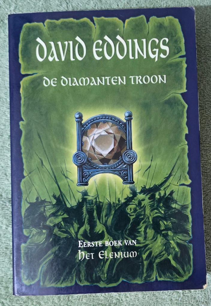 David Eddings - De diamanten kroon, Boeken, Ophalen of Verzenden, Zo goed als nieuw, David Eddings