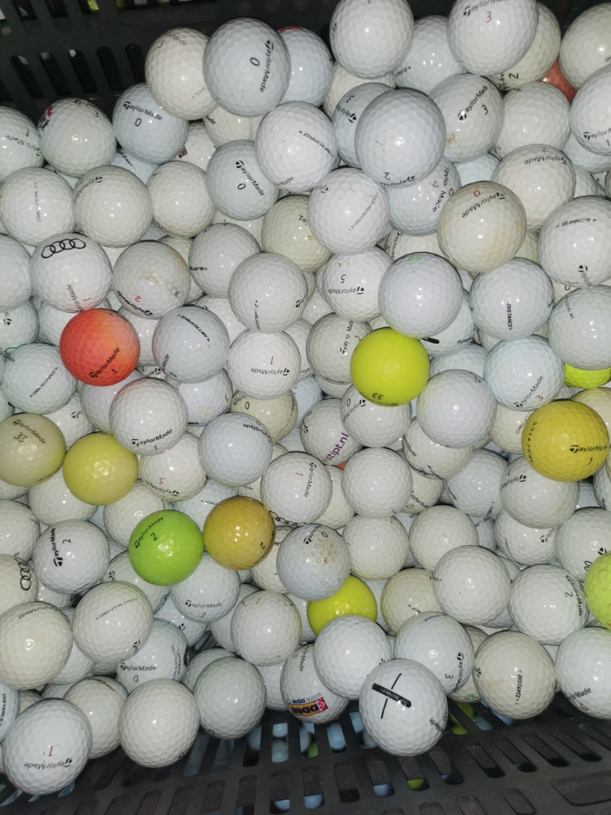taylormade golfballen 100 stuks, Sport en Fitness, Ophalen of Verzenden, Bal(len)