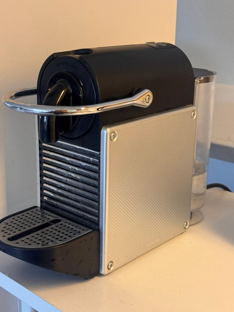 Magimix Nespressie apparaat, Koffiepads en cups, Gebruikt, Koffiemachine, Ophalen of Verzenden