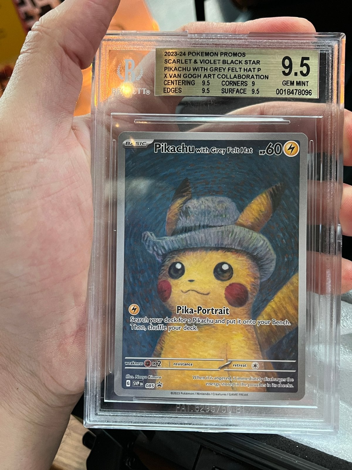 Pikachu With Grey Felt Hat #85 Promon promo Beckett 9,5, Ophalen of Verzenden, Zo goed als nieuw, Losse kaart