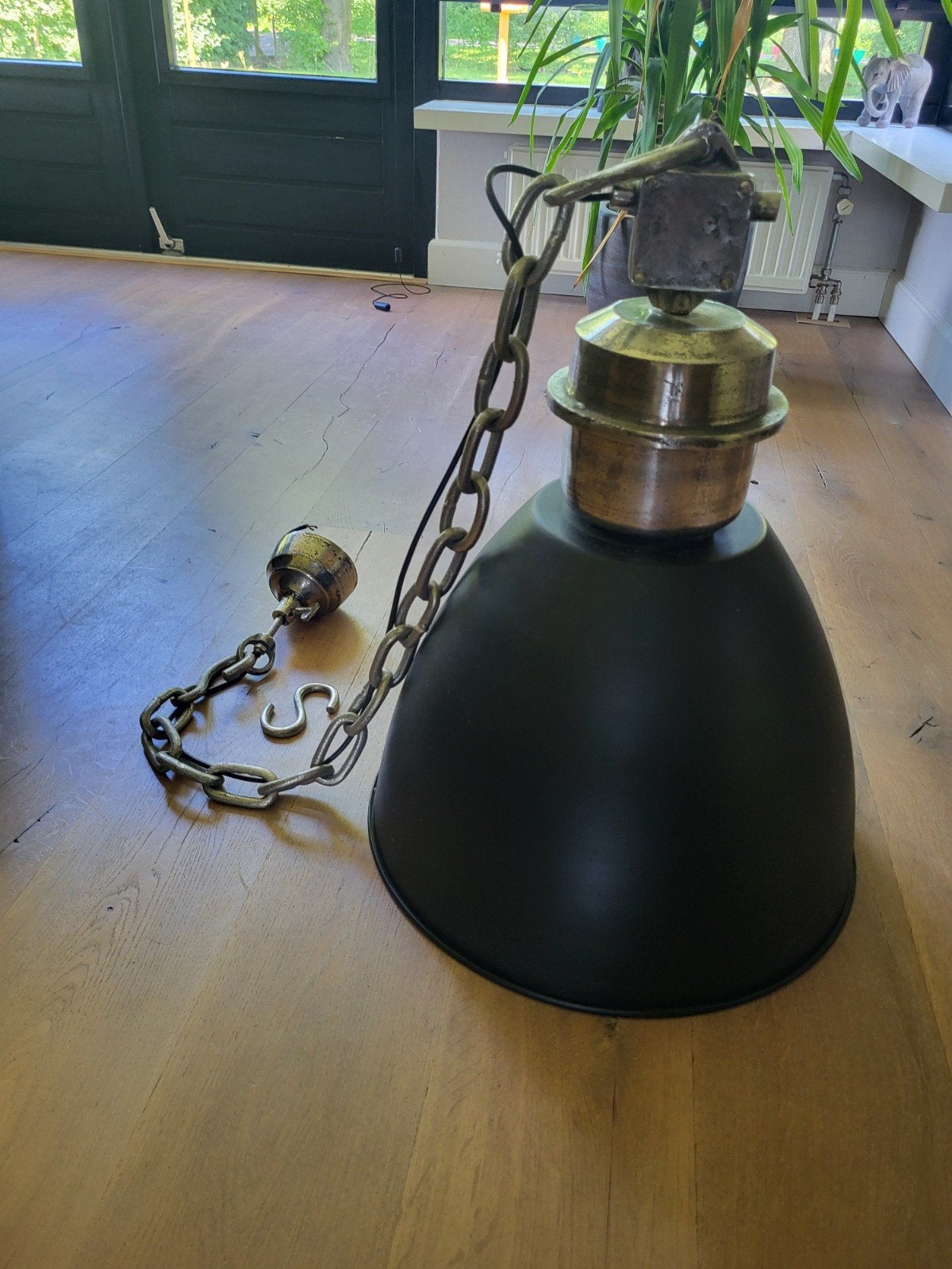 Industriële hanglamp zwart met ketting, Ophalen, Gebruikt, 50 tot 100 cm, Minder dan 100 cm