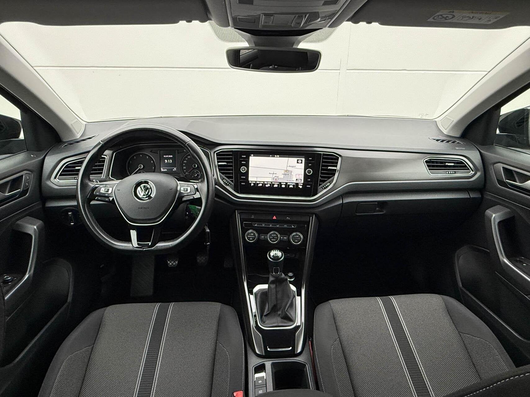 Volkswagen T-Roc 1.0 TSI 116pk Style Business | ECC | Stoelv, Auto's, Automatische klimaatregeling, Stof, Gebruikt, Zwart