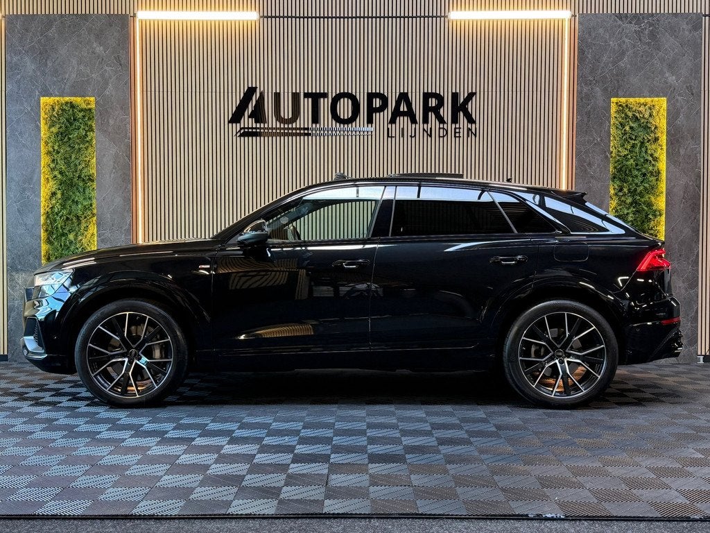 Audi Q8 55 TFSI e quattro 3X S-LINE |PANO|B&O|SOFTCLOSE|MATR, Automaat, 14 kWh, Gebruikt, 2995 cc
