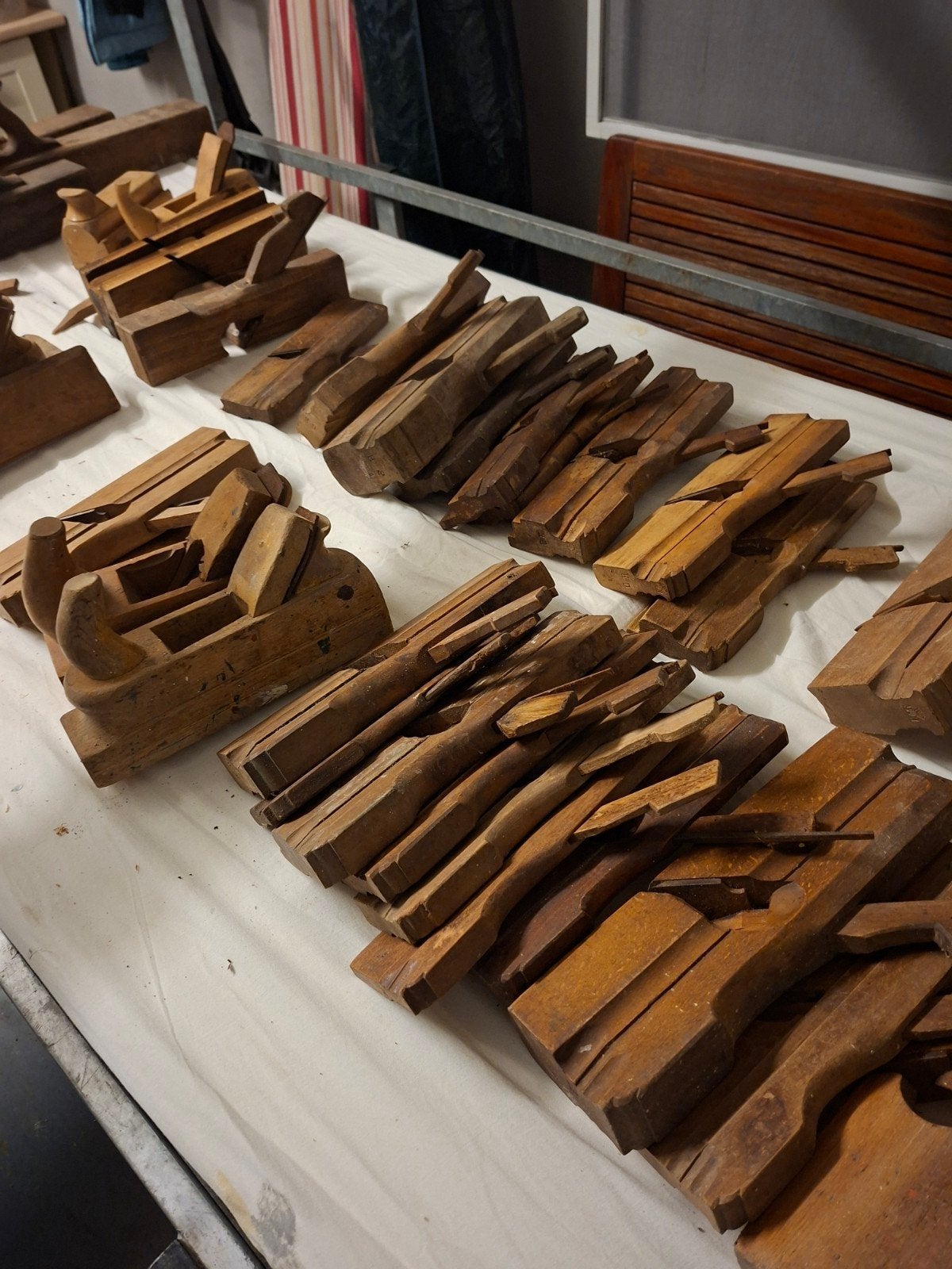 Grote collectie antieke houten schaven .ook ingedeelten., Ophalen