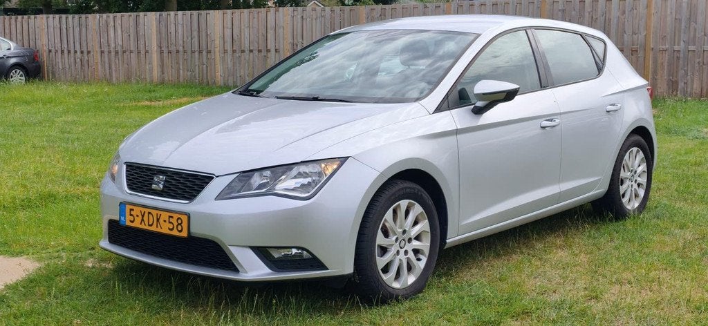 SEAT Leon 1.2 TSI Style Dist. riem vervangen | Incl complete, Voorwielaandrijving, Euro 5, Stof, Gebruikt