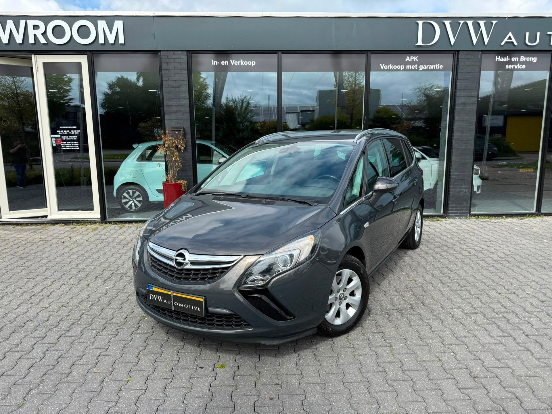 Opel Zafira Tourer 1.4 Edition, Auto's, Opel, Gebruikt, Euro 6, 4 cilinders, Origineel Nederlands
