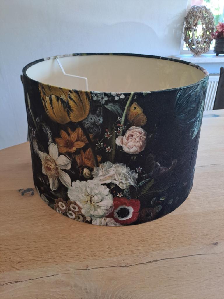 Prachtige landelijke/brocante fluwelen lampenkap., Huis en Inrichting, Lampen | Lampenkappen, Ophalen of Verzenden, Zo goed als nieuw