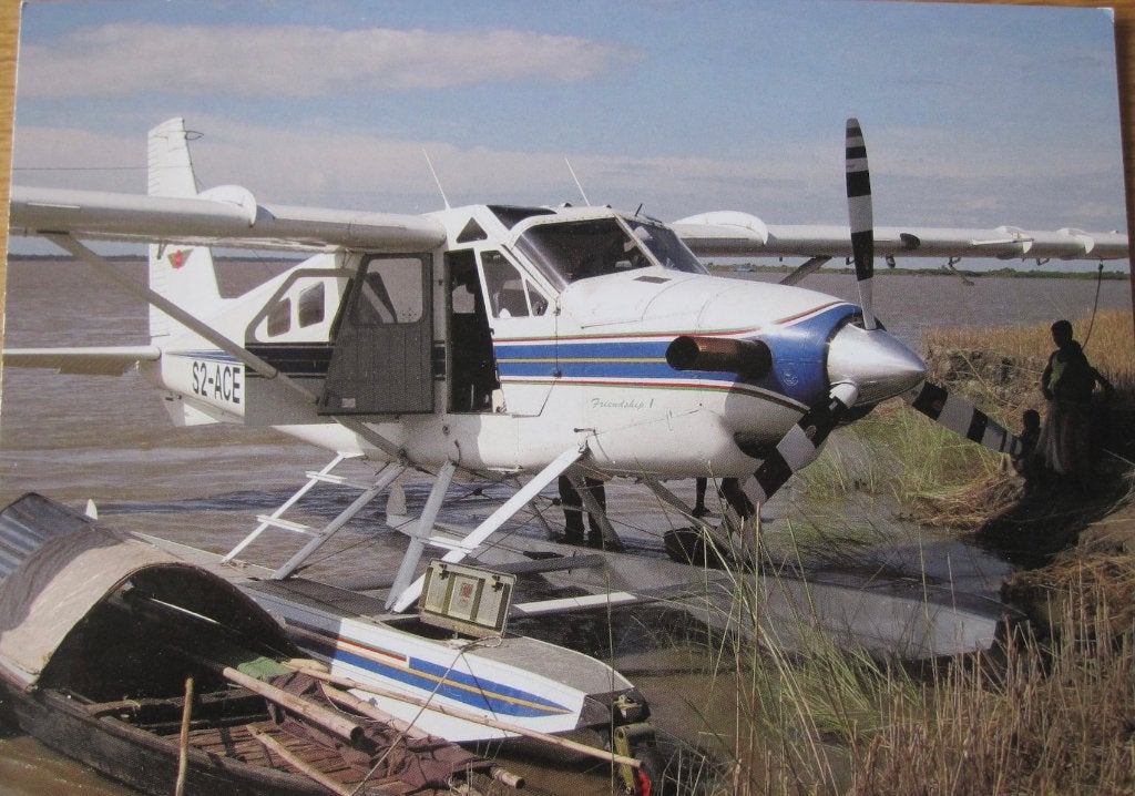 Haviland Beaver in Bangla Desh op nieuwe ansichtkaart, Verzenden, 1980 tot heden, Ongelopen, Overige thema's
