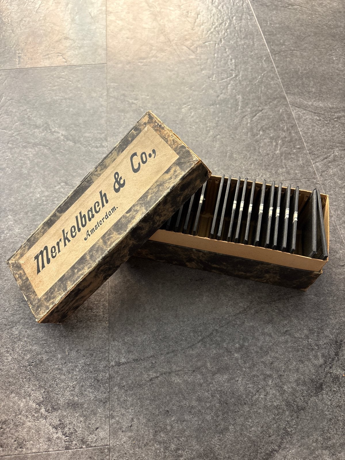 Antieke Toverlantaarn Plaatjes - Merkelbach & Co. Amsterdam, Gebruikt, Foto, Voor 1940, Buitenland
