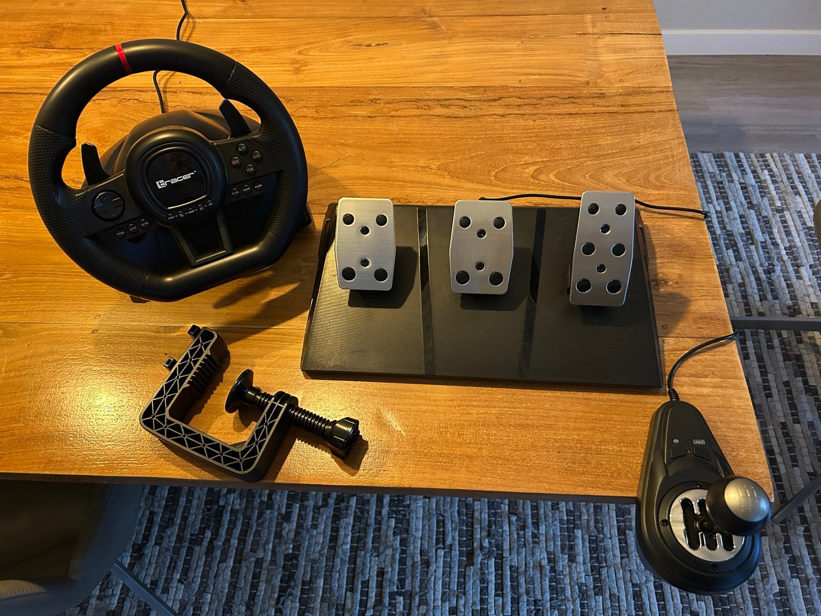 Tracer SimRacer 6in1 racestuur met pedalen en shifter, Racestuur, Force feedback, Zo goed als nieuw, PC